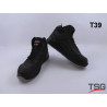 Paire de chaussures haute de sécurité taille 39
